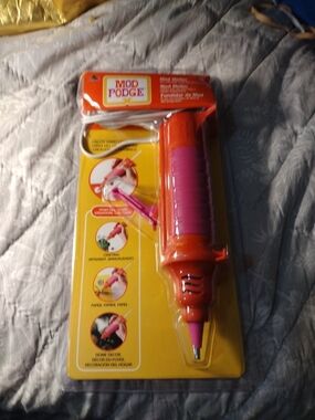 Mod Podge Crafting Melter Paper Home Decor NEW